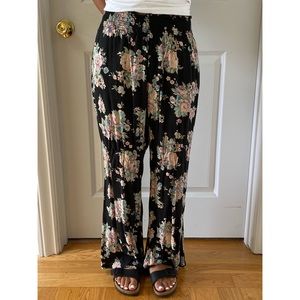 Brandy Melville floral print pants